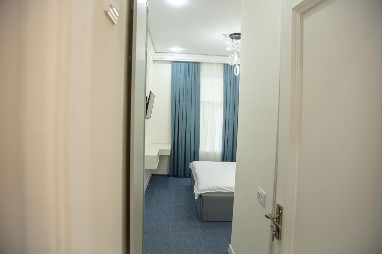 Hotel Lev Tolstoy Samarkand Esterno foto