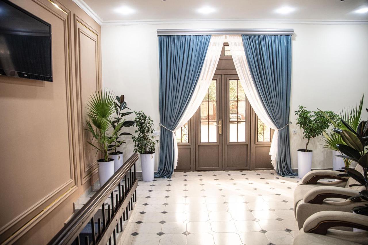 Hotel Lev Tolstoy Samarkand Esterno foto