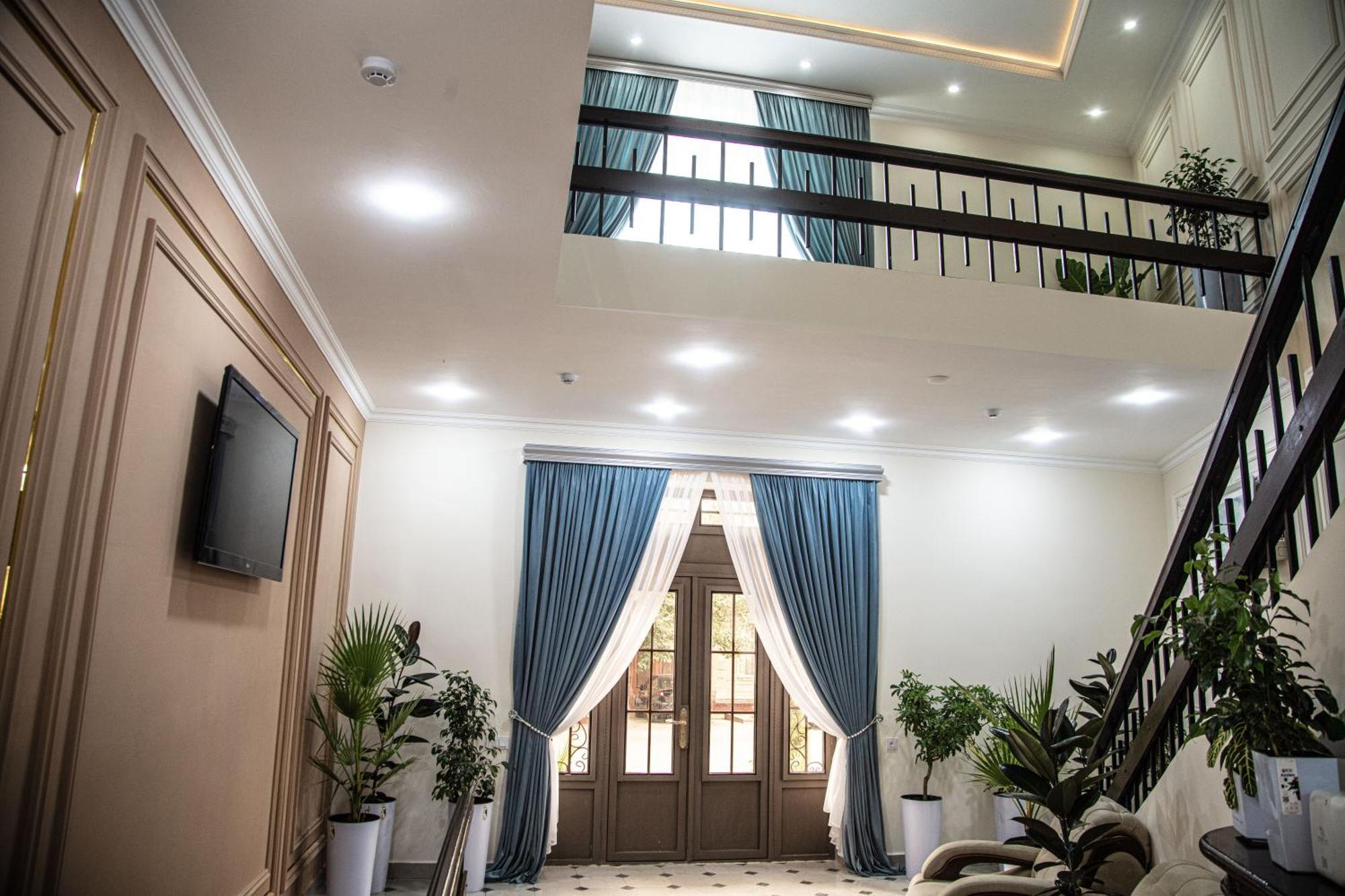 Hotel Lev Tolstoy Samarkand Esterno foto